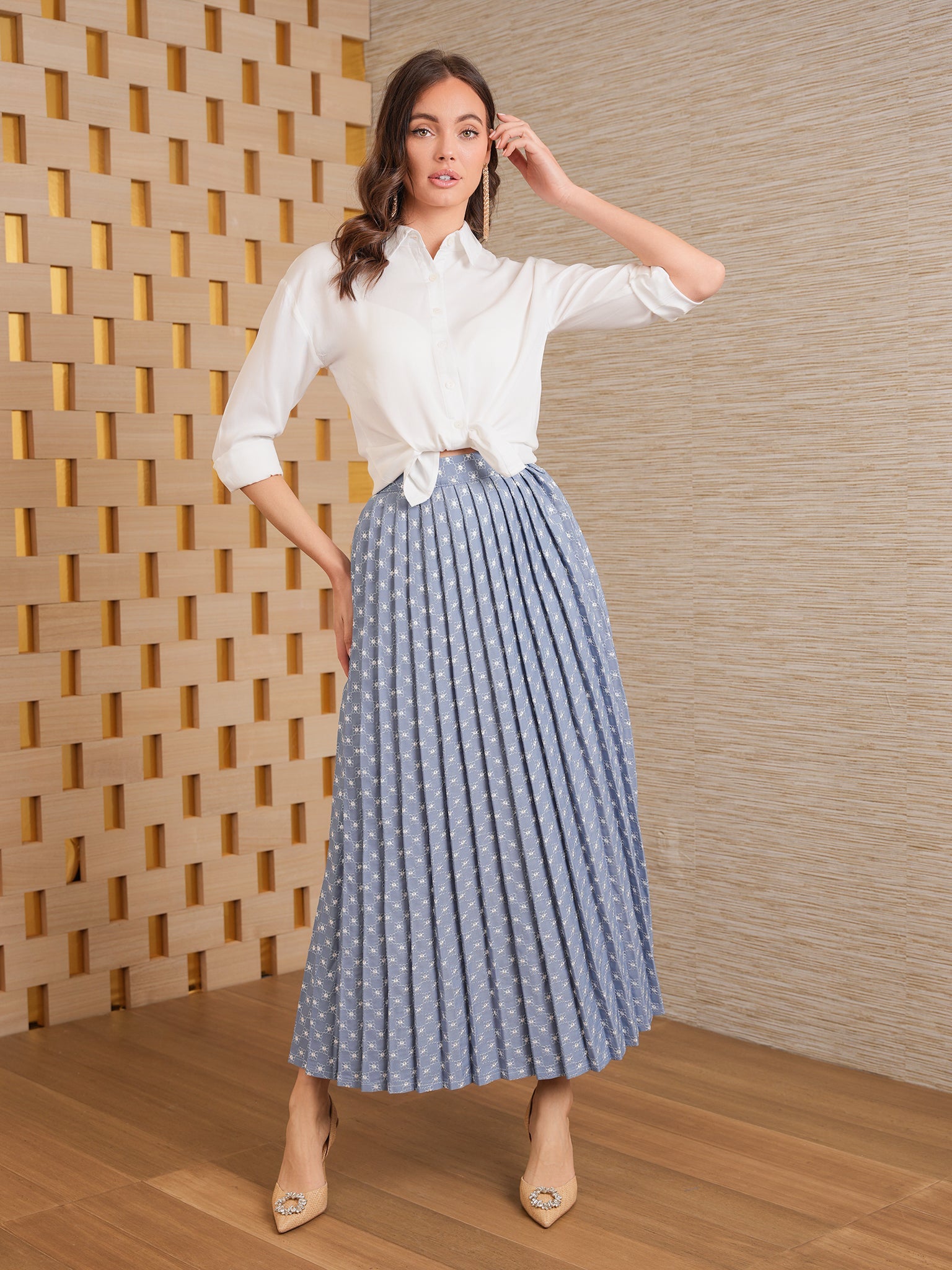 Eyelet Pleated Skirt