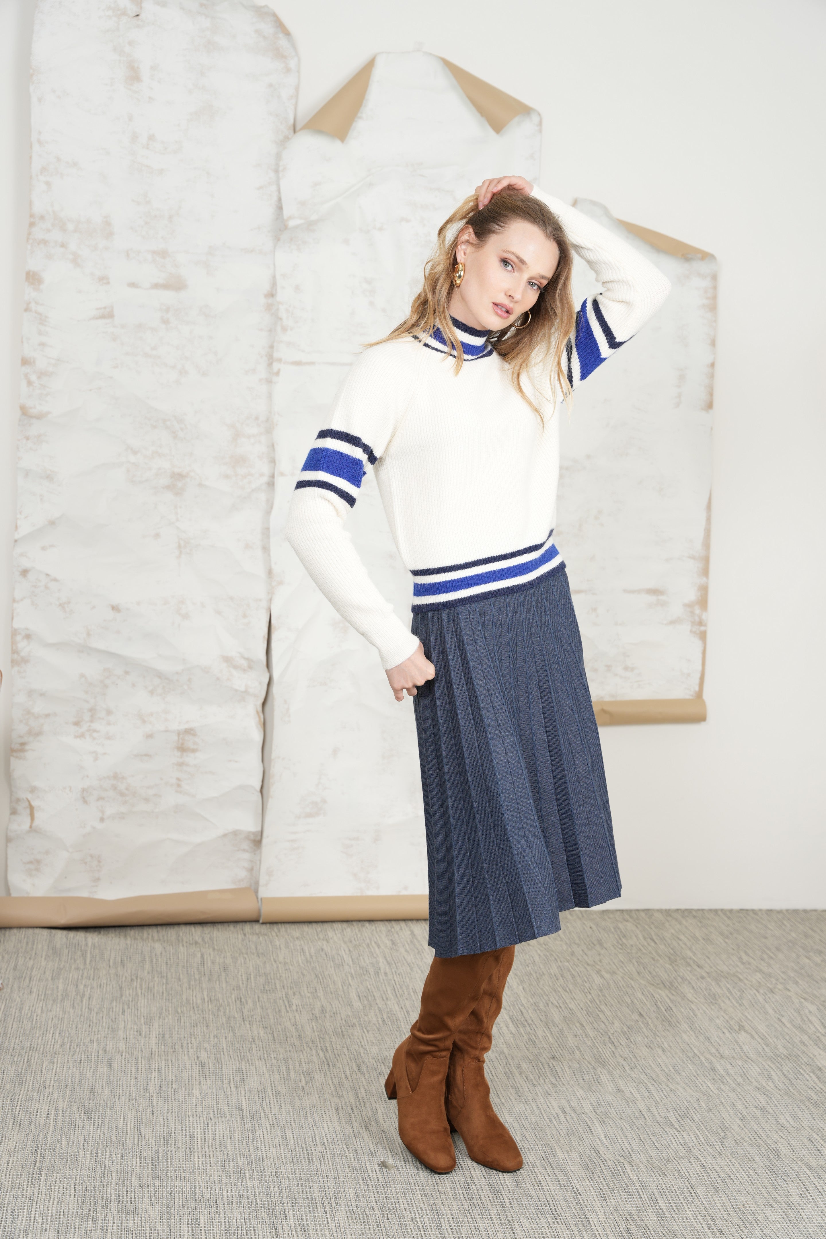 Knit Pleated Skirt 26"