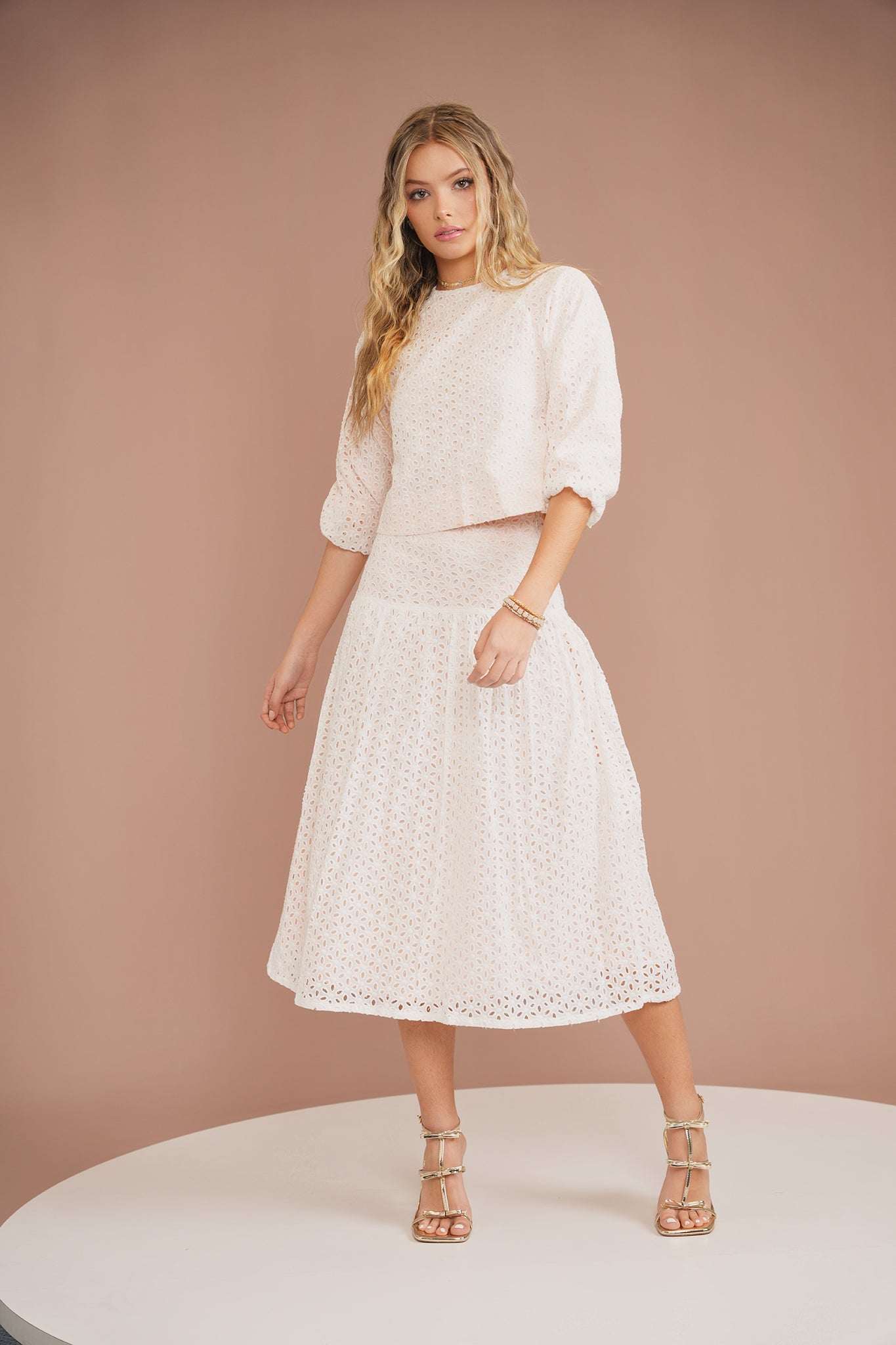 Eyelet Puff Sleeve Top