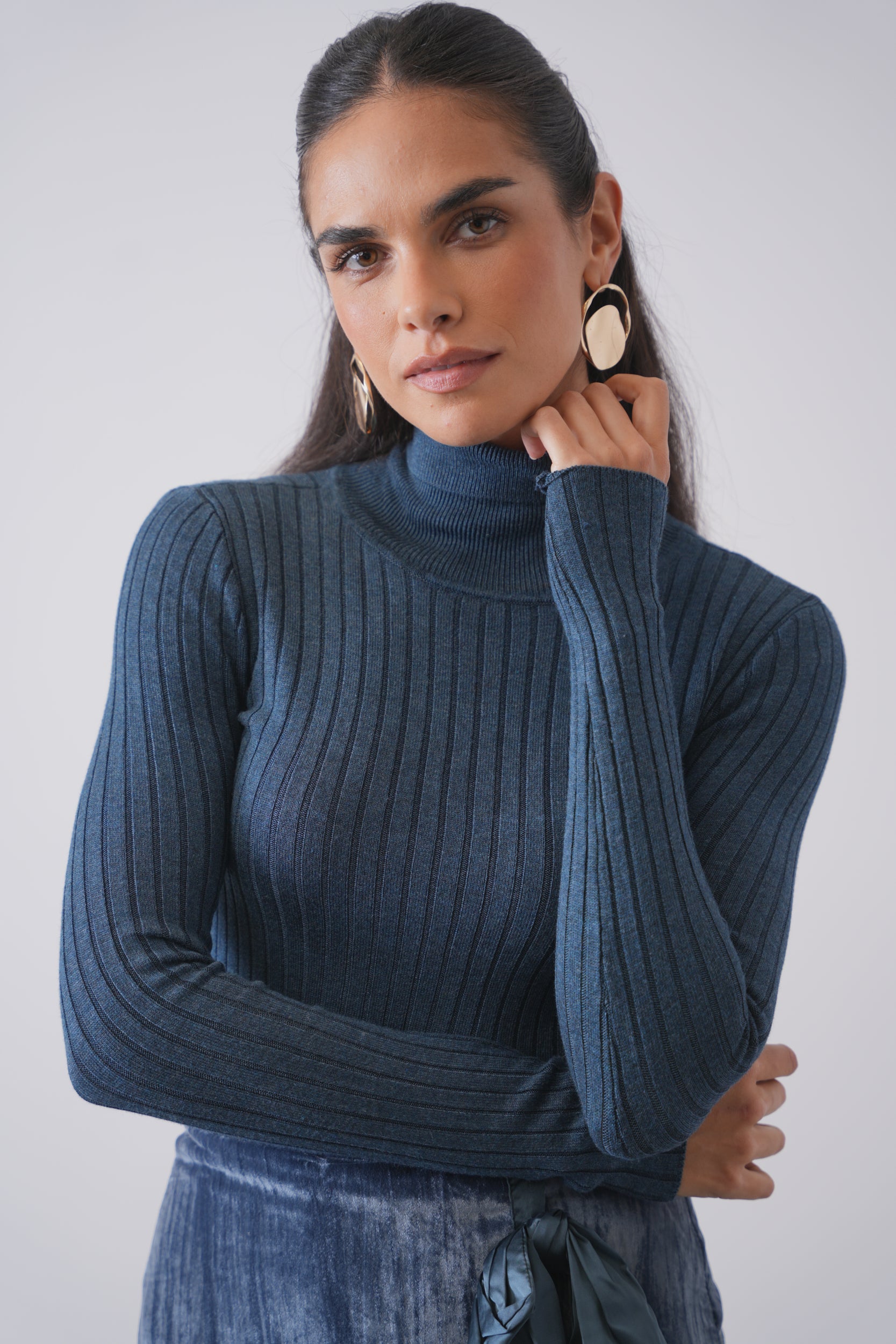 Basic Soft Knit Turtleneck