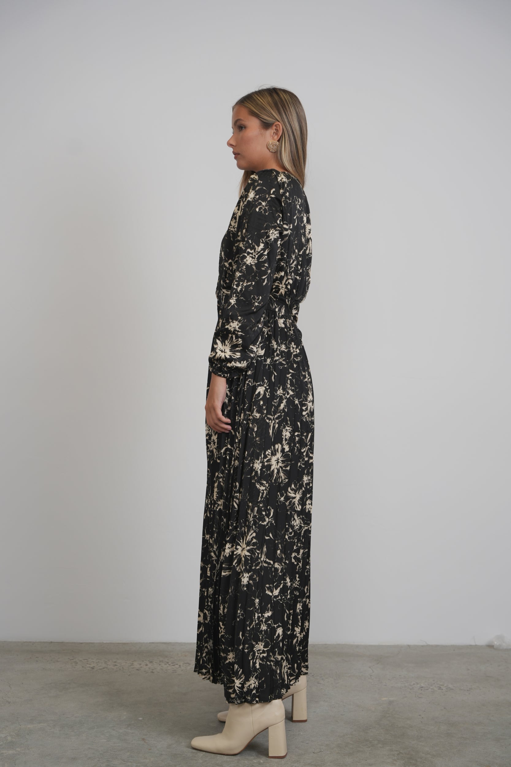 Printed Pleats Dress