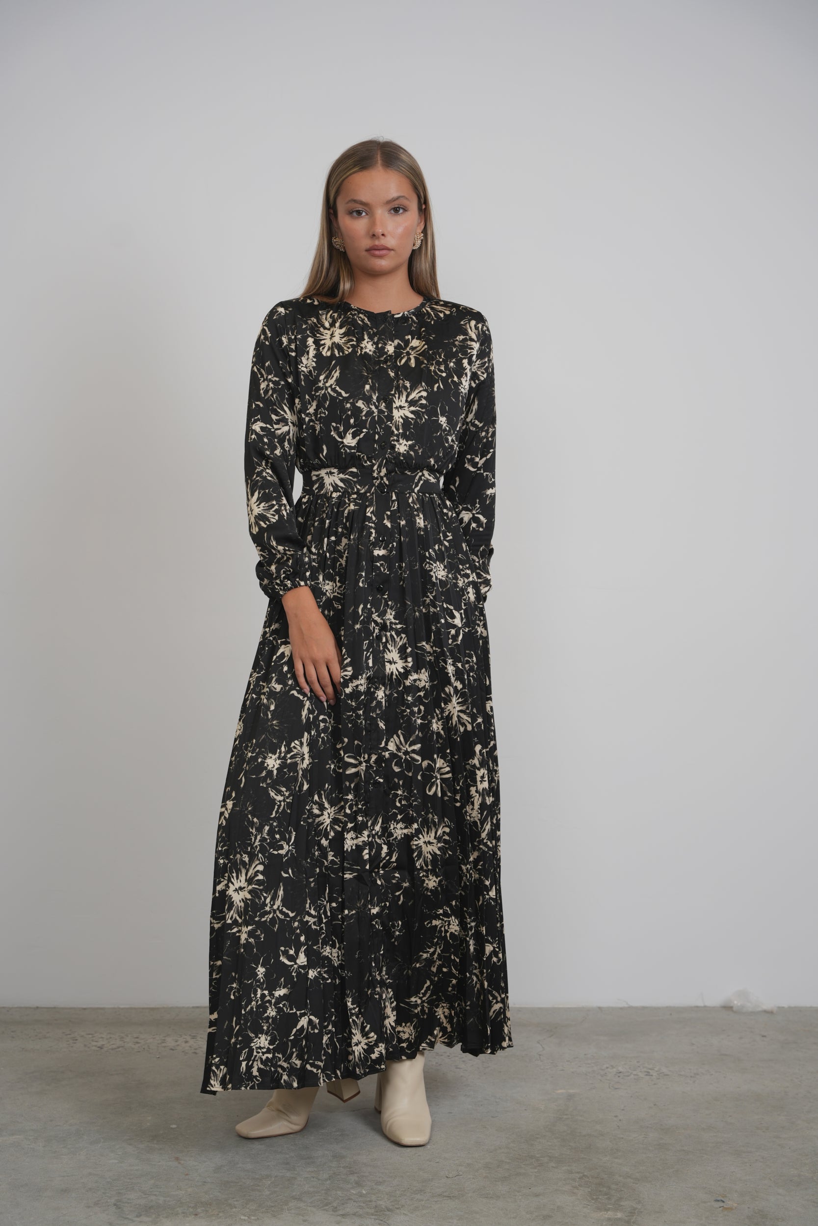 Printed Pleats Dress