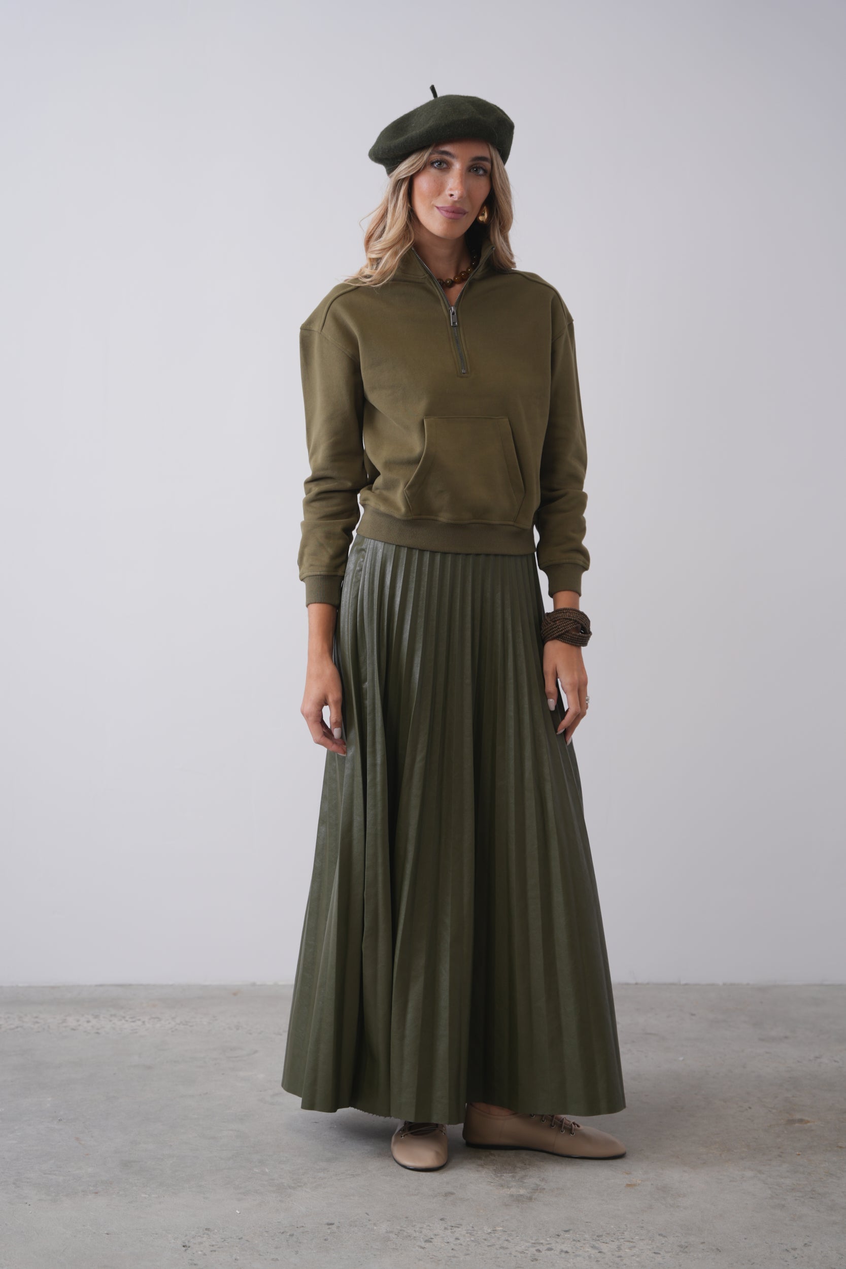 Half Zip Pocket Sweatshirt