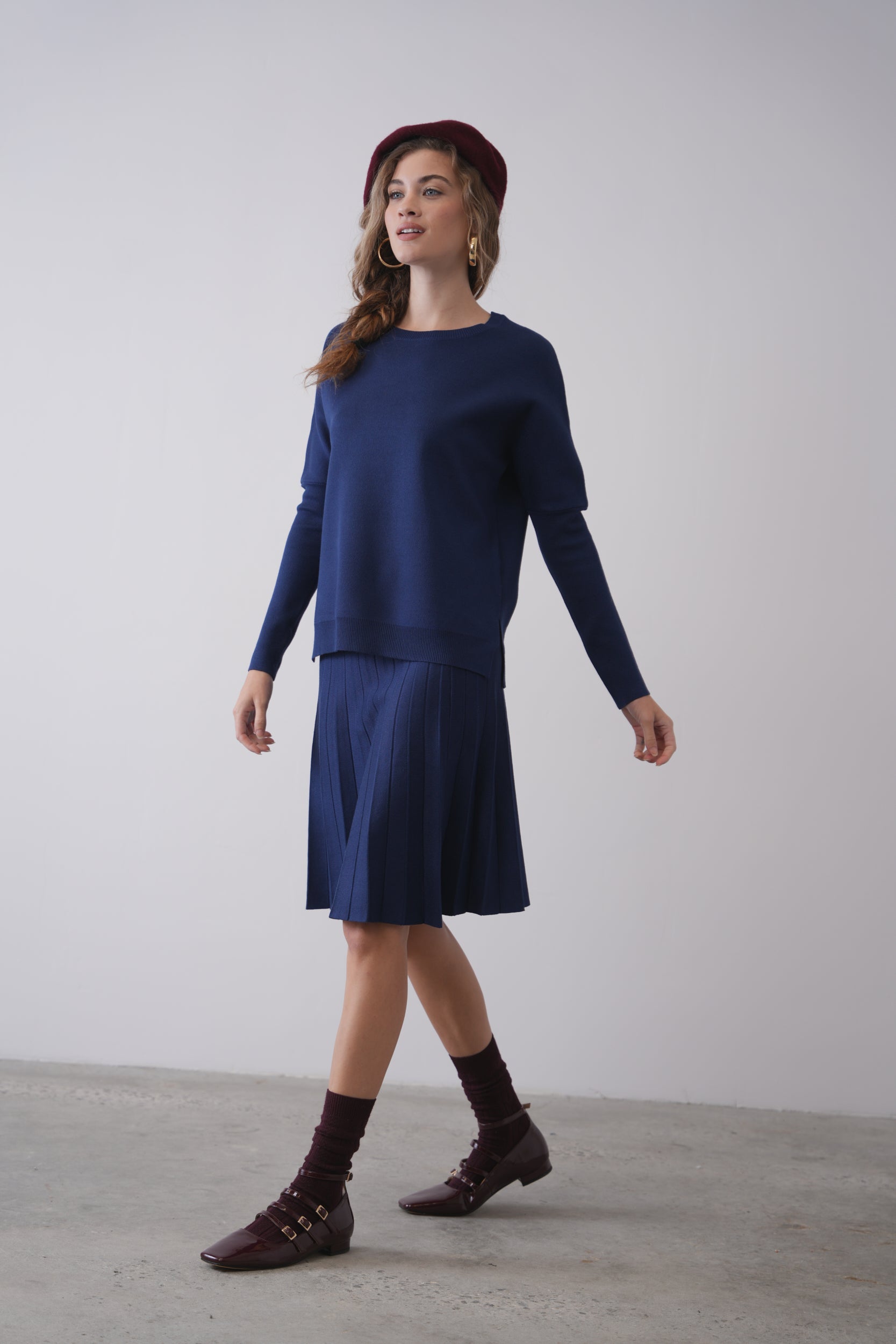 Knit Pleated Skirt 23"