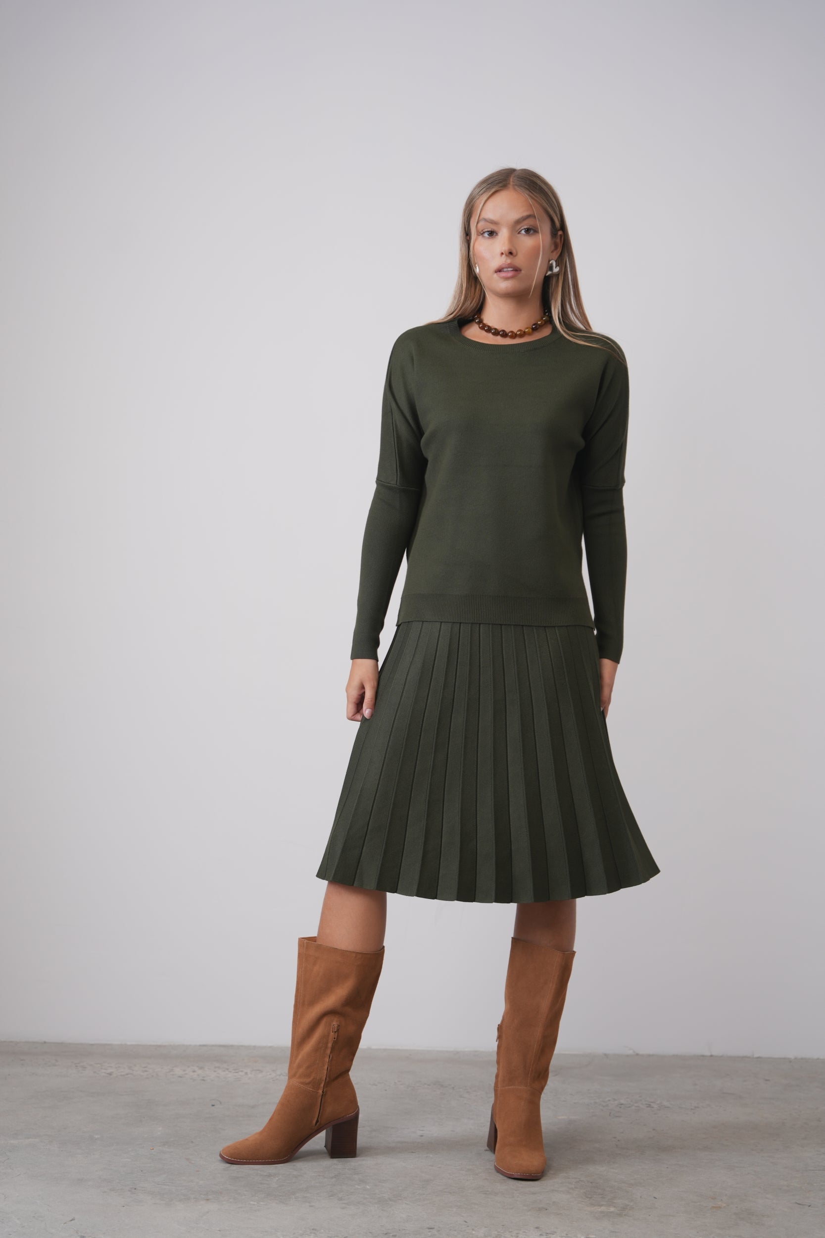 Knit Pleated Skirt 26"