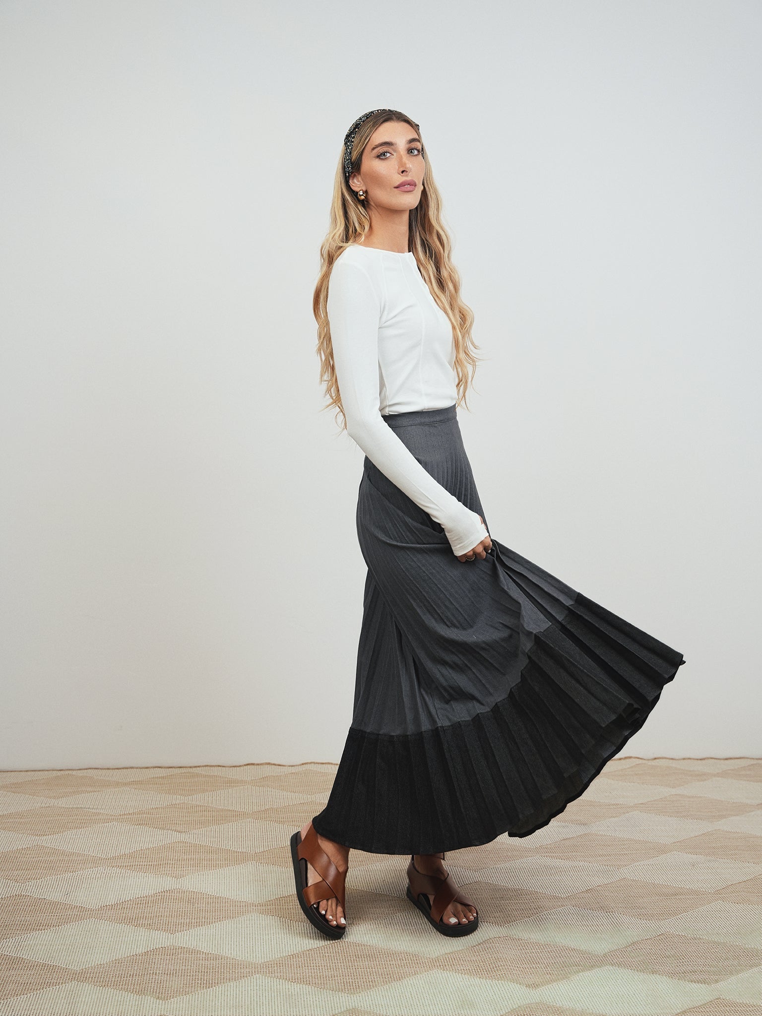 Colorblock Pleated Denim Skirt - Long