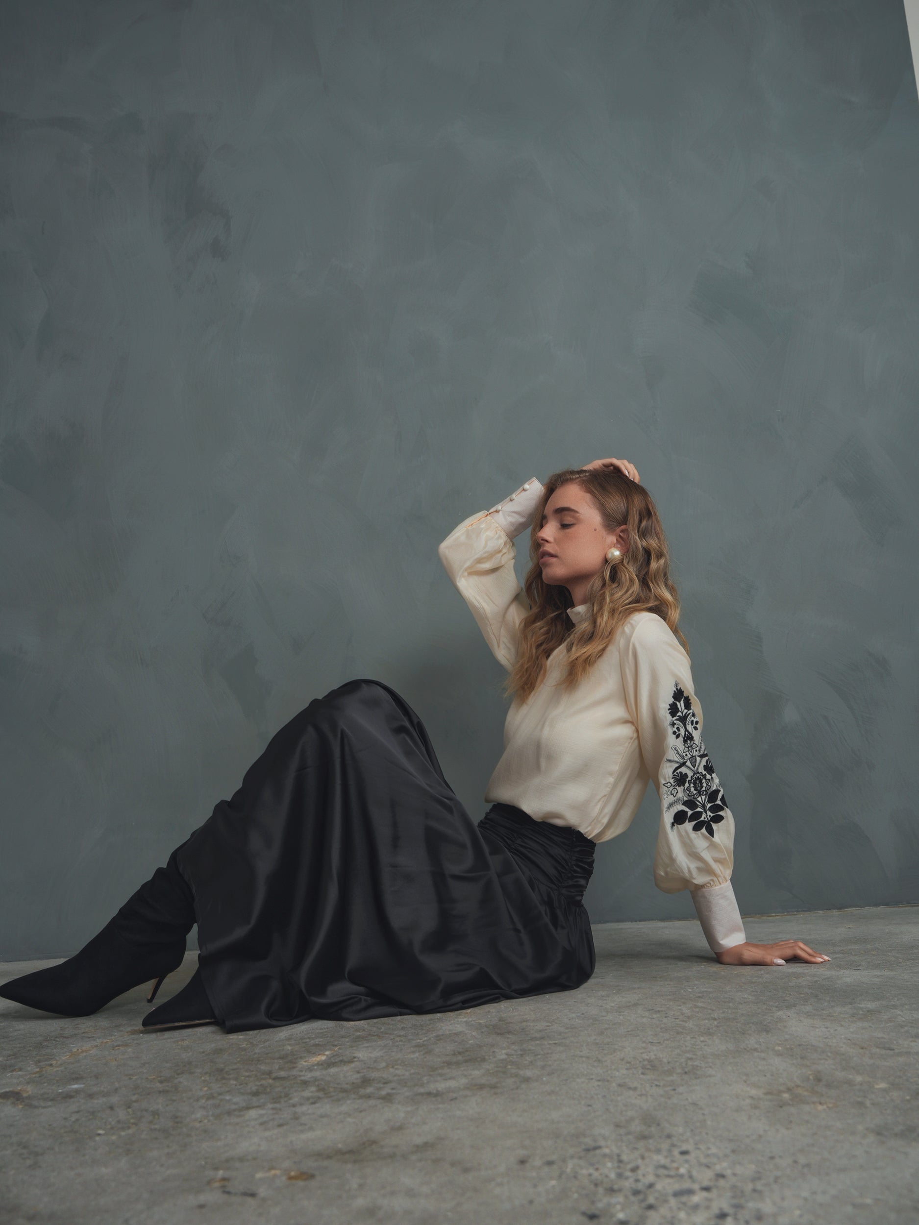 Embroidery Mock Neck Top