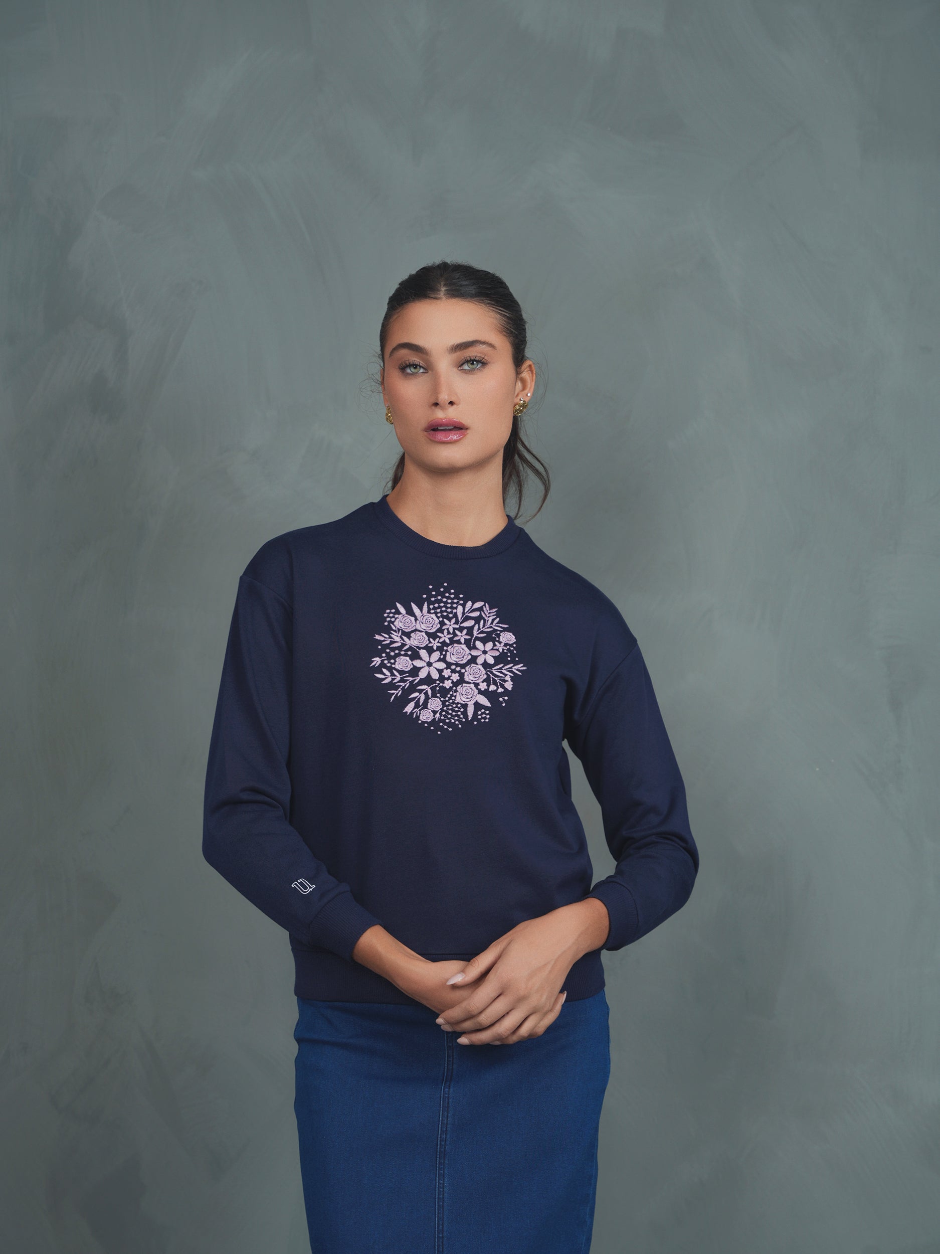 Embroidery Sweatshirt