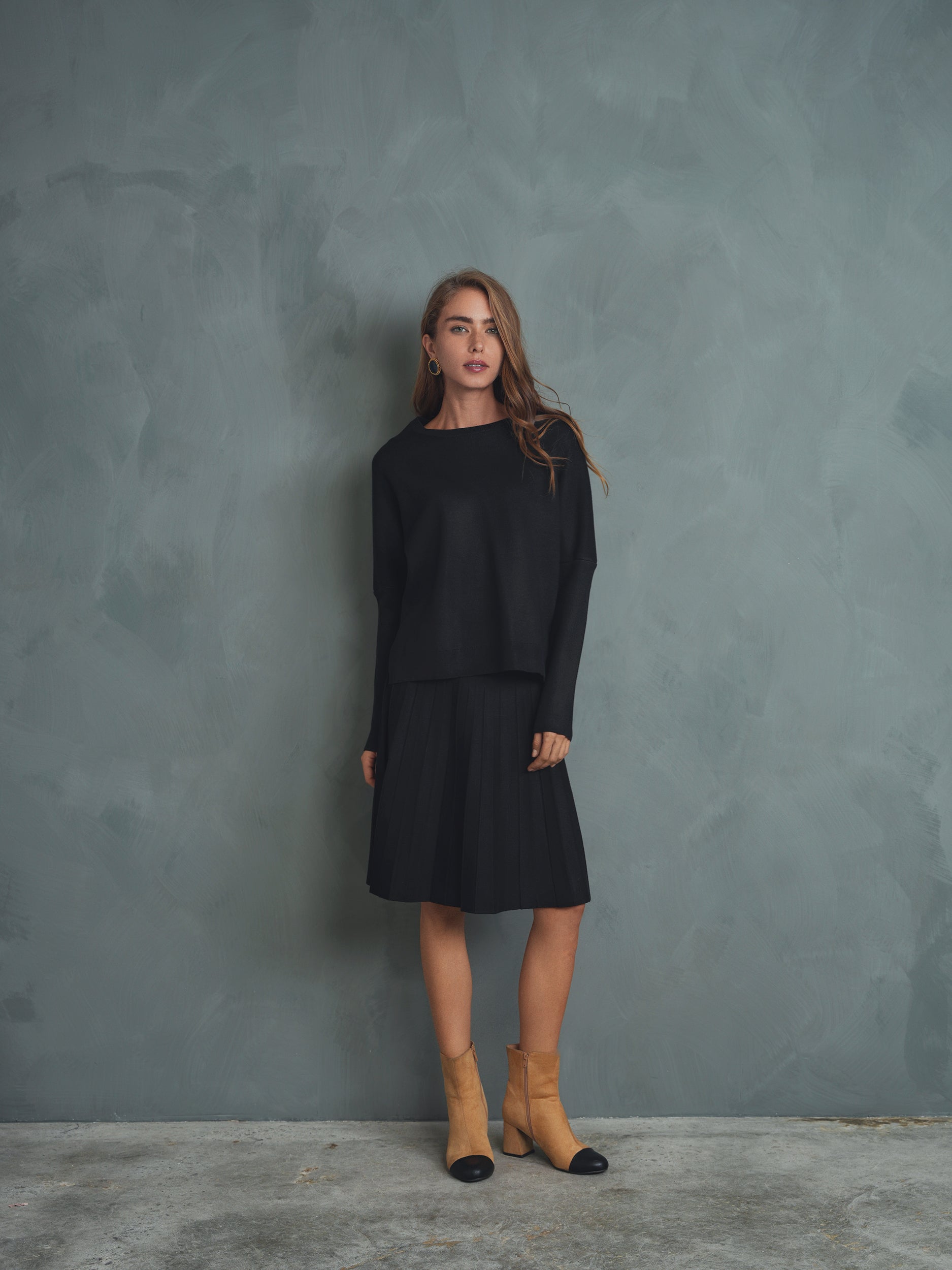 Knit Pleated Skirt - 23"