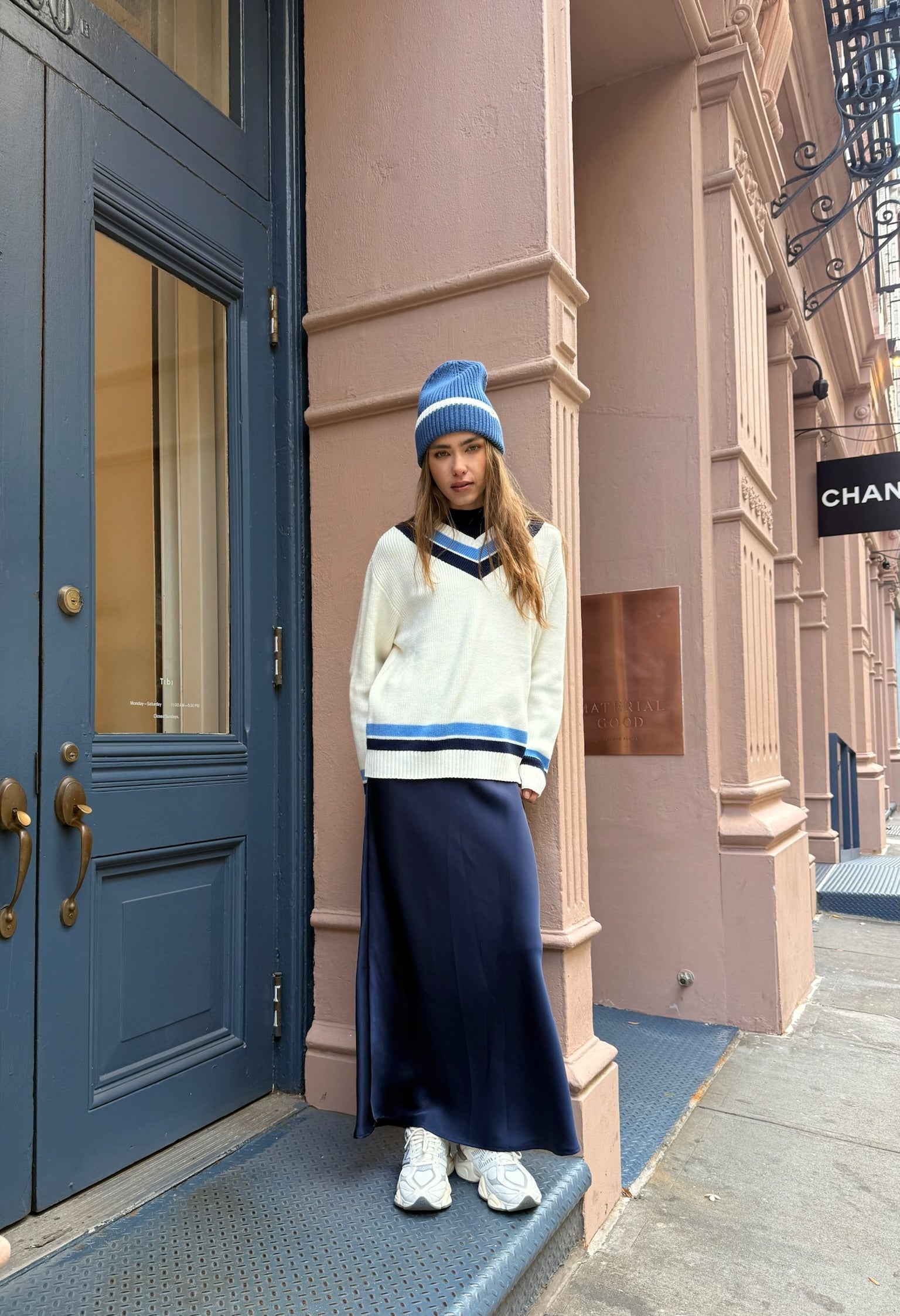 Elastic Waist Slip Skirt