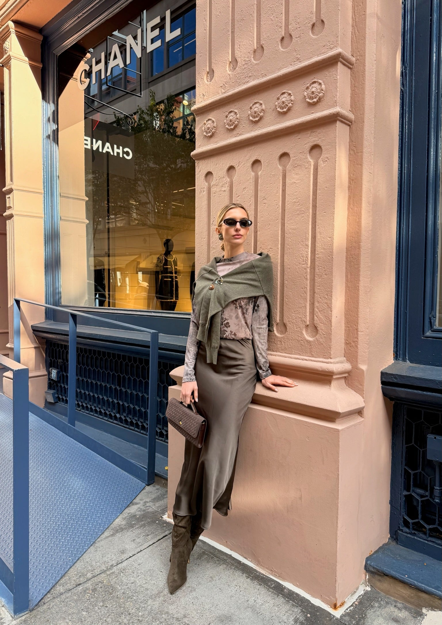 Elastic Waist Slip Skirt