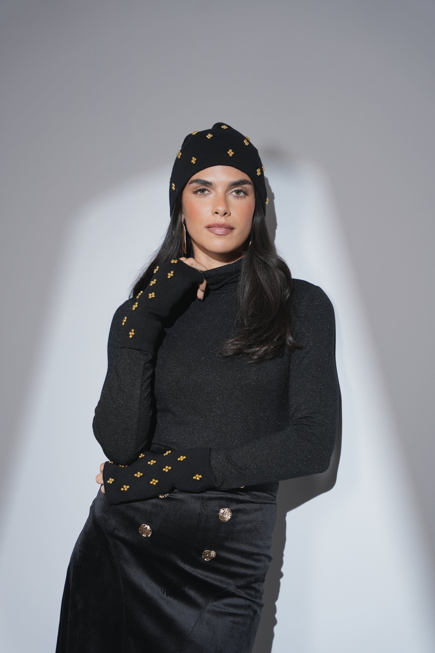 Fingerless Gloves With Beads