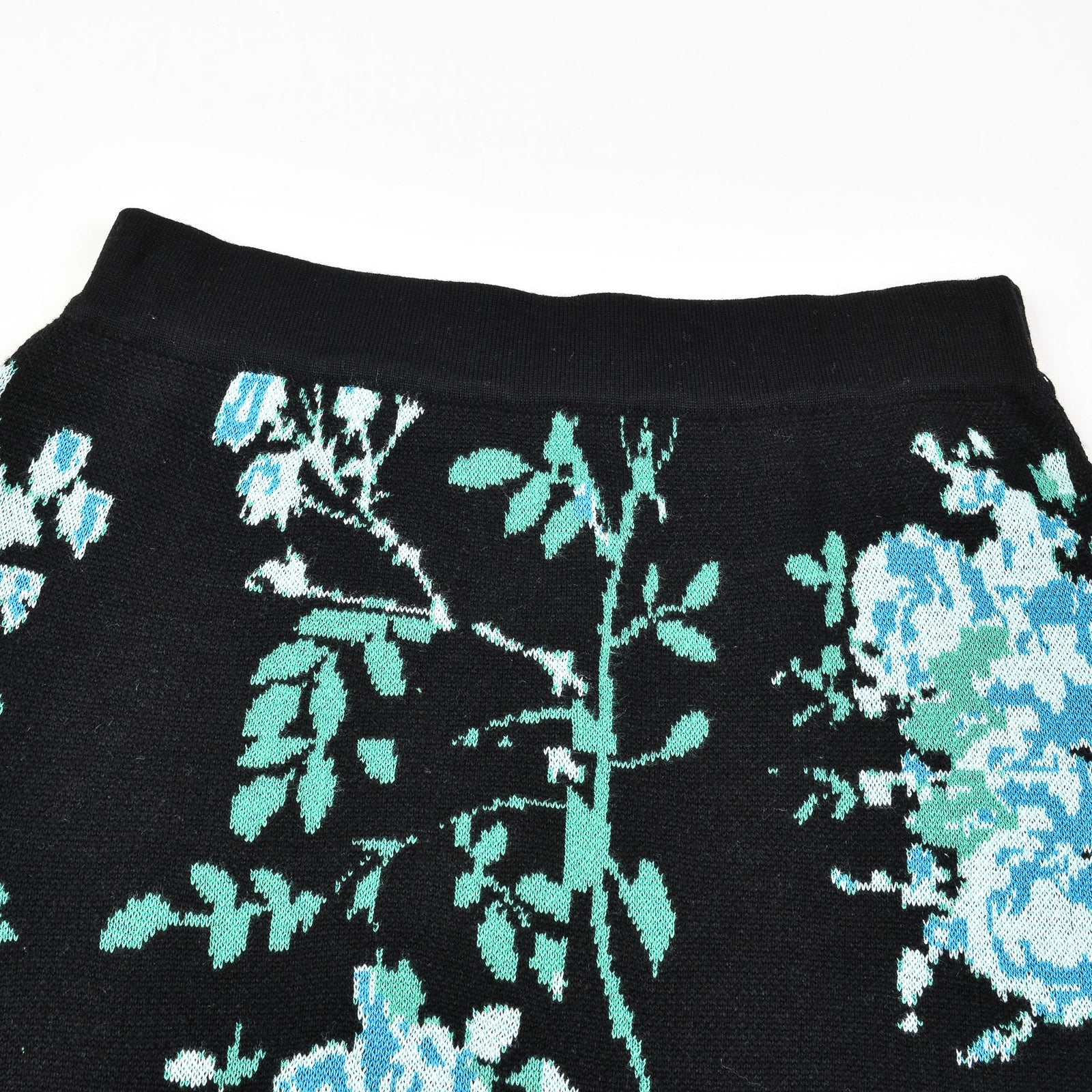 Jacquard Knit Skirt